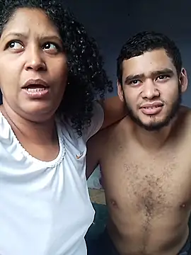 Isabel and Heckler online show from 01-14-26, 03:04