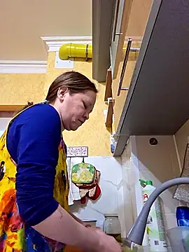 Snapshot of Didi_Evvie chatting on 01-10-26, 01:17 Didi Evvie online show from 01-10-26, 01:17