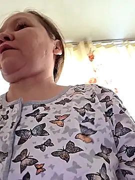 Snapshot of Didi_Evvie chatting on 01-14-26, 08:18 Didi Evvie online show from 01-14-26, 08:18