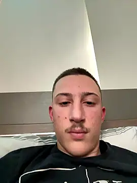 chrisst32 online show from 01-09-26, 12:01