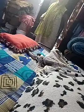 coupleshow-143 online show from 03-05-26, 04:31