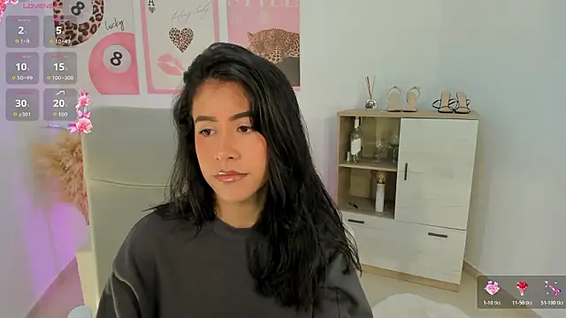 Sussan Monroe online show from 03-10-26, 09:13