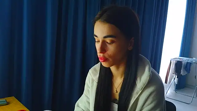 Snapshot of Vlada_Elfie chatting on 02-20-26, 01:24 Vlada Elfie online show from 02-20-26, 01:24