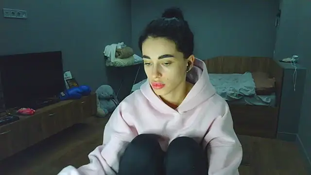 Vlada Elfie online show from 04-16-26, 05:57