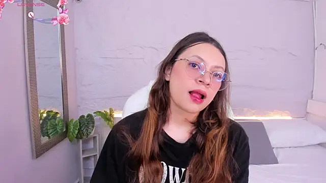 Snapshot of lanna_18_ chatting on 06-04-26, 11:59 lanna 18 online show from 06-04-26, 11:59