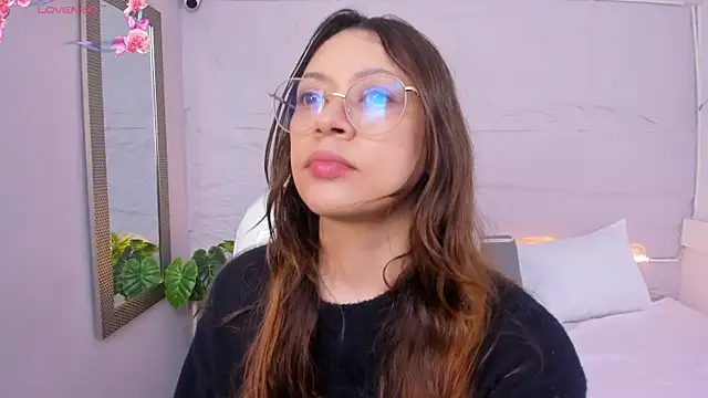 Snapshot of lanna_18_ chatting on 06-09-26, 11:44 lanna 18 online show from 06-09-26, 11:44
