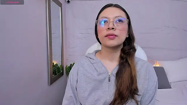 Snapshot of lanna_18_ chatting on 07-09-26, 11:53 lanna 18 online show from 07-09-26, 11:53