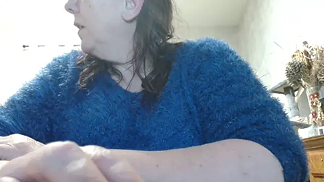 xmyriamx online show from 01-09-26, 05:42