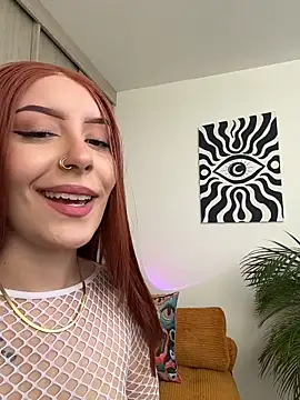 alesziarose  online show from 06-18-26, 09:42