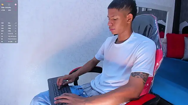 Snapshot of _erick_j chatting on 02-04-26, 08:48 erick j online show from 02-04-26, 08:48