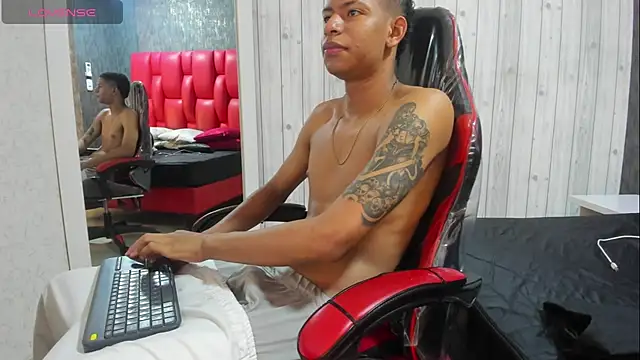 Snapshot of _erick_j chatting on 03-01-26, 08:20 erick j online show from 03-01-26, 08:20