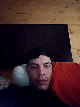 Snapshot of Sam0112- chatting on 03-10-26, 04:55 Sam0112- online show from 03-10-26, 04:55