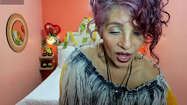 Dalila Najjar  online show from 04-06-26, 02:40