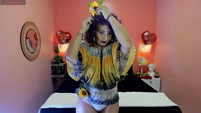 Dalila Najjar  online show from 07-16-26, 02:47