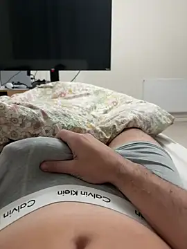 hrnylad 55 online show from 04-17-26, 08:00