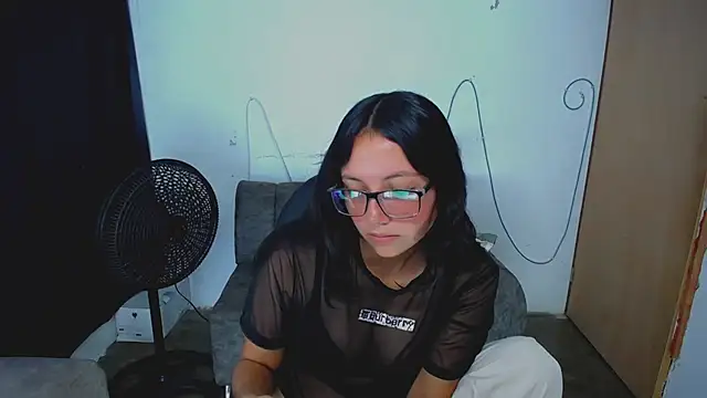 Julieta 26  online show from 02-05-26, 01:29