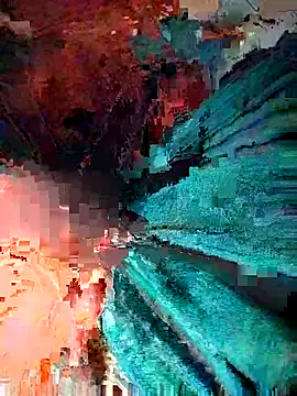 Snapshot of Younesgr_50 chatting on 01-10-26, 01:12 Younesgr 50 online show from 01-10-26, 01:12