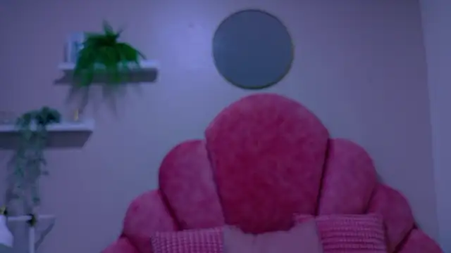 Snapshot of AmberStonne__ chatting on 02-21-26, 02:46 AmberStonne online show from 02-21-26, 02:46