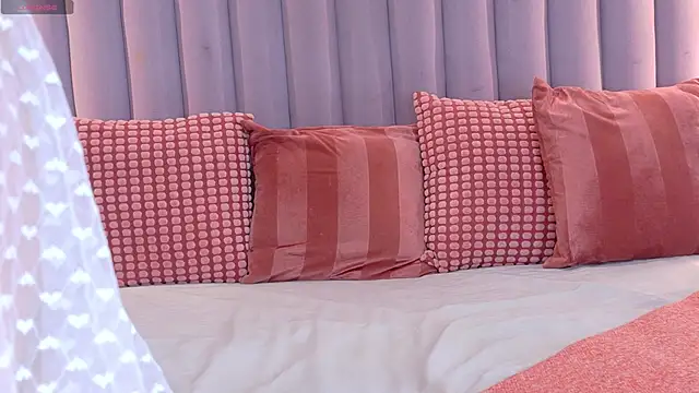 Snapshot of AmberStonne__ chatting on 04-01-26, 02:57 AmberStonne online show from 04-01-26, 02:57