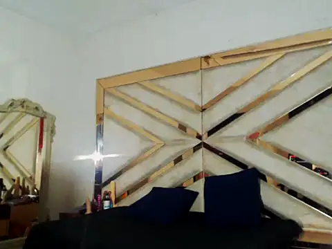 LunaFever69 online show from 04-12-26, 03:32