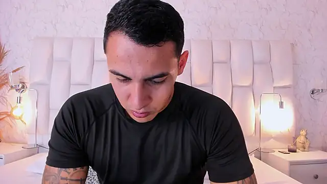 MassimoCo  online show from 03-18-26, 11:37