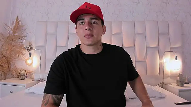 MassimoCo  online show from 03-10-26, 11:31