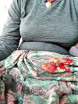 Queen chayna online show from 03-29-26, 04:14