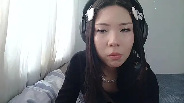 AprilOnilll online show from 01-10-26, 09:26