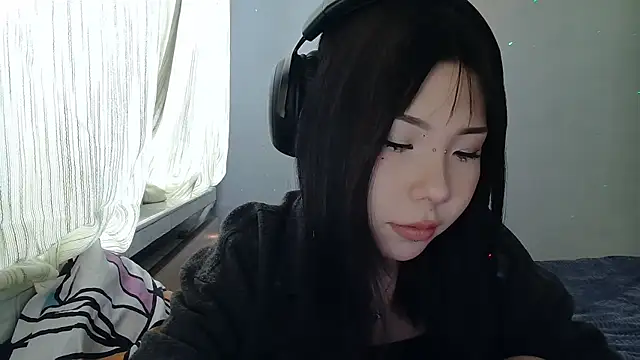 AprilOnilll online show from 01-15-26, 08:18