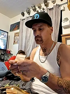 BDS69xh online show from 04-28-26, 04:39