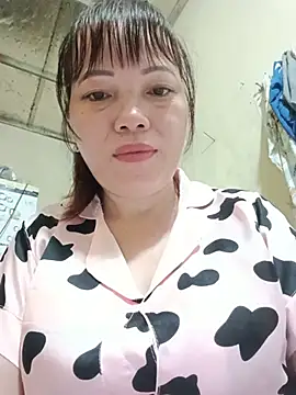 Snapshot of Sana-vn chatting on 07-23-26, 01:58 Sana-vn online show from 07-23-26, 01:58
