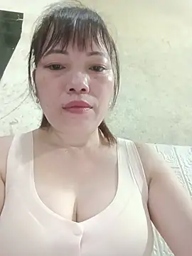 Snapshot of Sana-vn chatting on 06-29-26, 01:33 Sana-vn online show from 06-29-26, 01:33