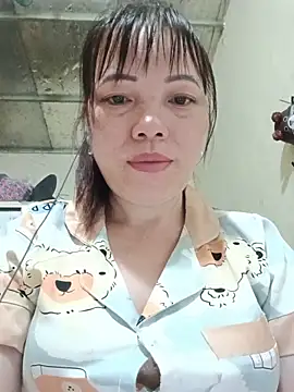Snapshot of Sana-vn chatting on 06-10-26, 11:39 Sana-vn online show from 06-10-26, 11:39