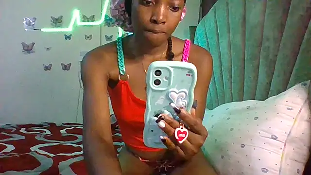 smily sophia online show from 02-26-26, 06:35