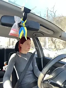 Lily Viola online show from 03-10-26, 06:50