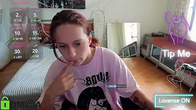 Lily Viola online show from 07-14-26, 07:35