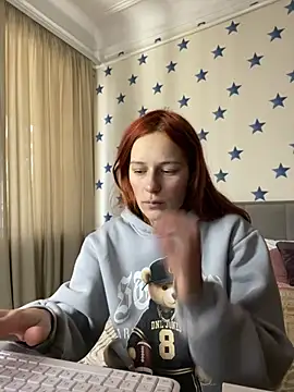 Lily Viola online show from 02-10-26, 08:24