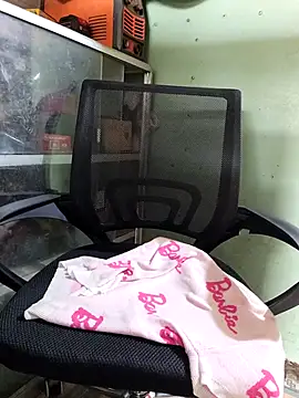 Snapshot of Deptraidatinh chatting on 04-11-26, 07:45 Deptraidatinh online show from 04-11-26, 07:45