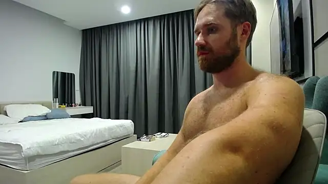 LorenzoLux online show from 04-10-26, 06:37