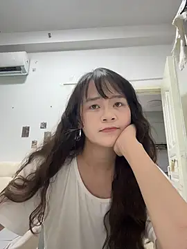 sunny-ly online show from 03-30-26, 01:56