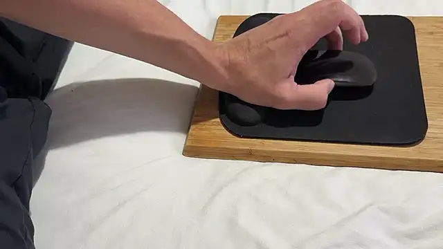 adelaide2026 online show from 03-08-26, 01:58