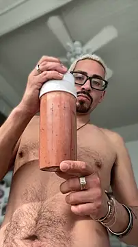 JacobdelaO online show from 04-14-26, 04:56