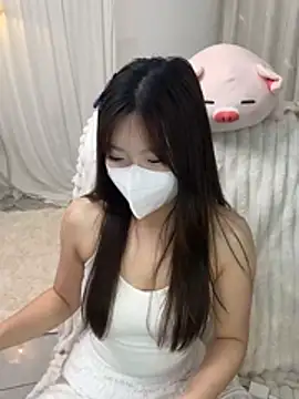  xiaoxinxin  online show from 05-11-26, 02:45