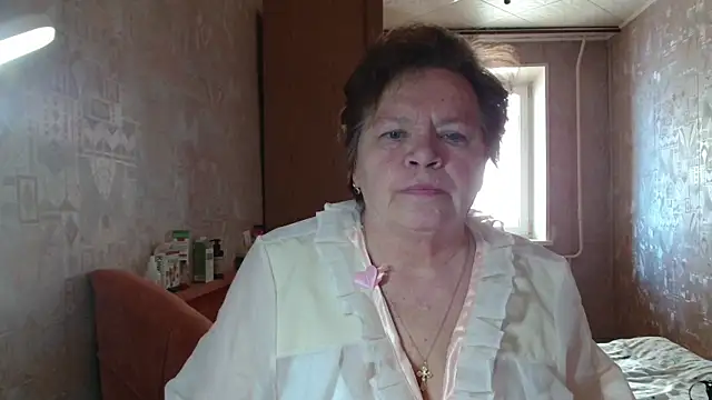 Kleo doll  online show from 02-20-26, 11:56