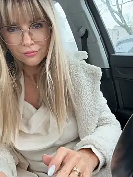 NaughtyNinky online show from 02-05-26, 12:56