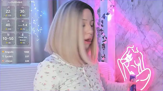 Necucubi02 online show from 01-19-26, 07:45