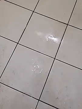 Johnlim880 online show from 01-06-26, 05:55