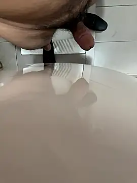 Johnlim880 online show from 01-14-26, 07:45