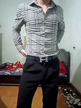 Hoangvan99997 online show from 03-04-26, 02:36