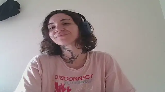 Dirty Pink online show from 04-22-26, 08:54